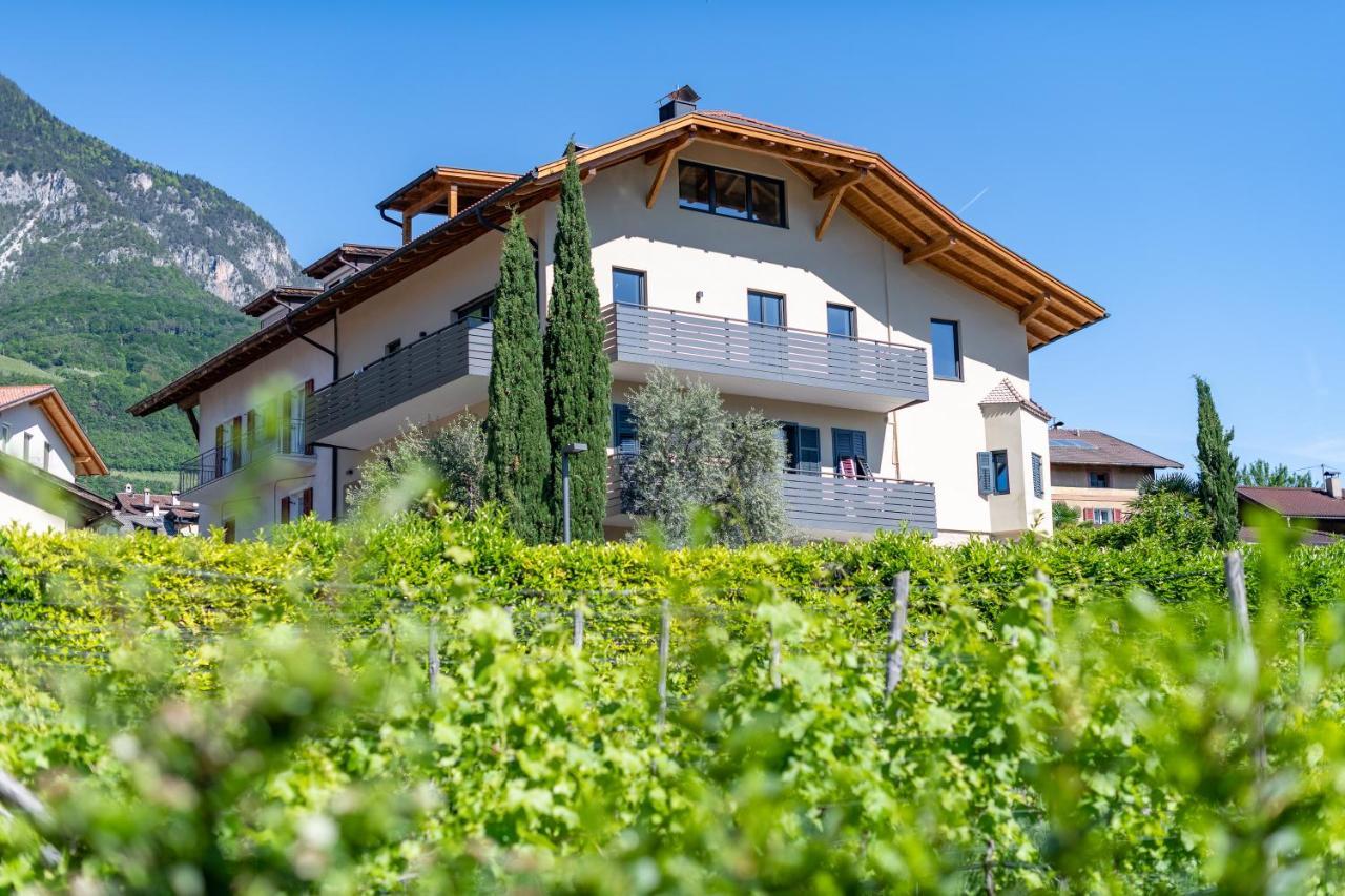 Appartments Das Hubertus Termeno Exterior photo
